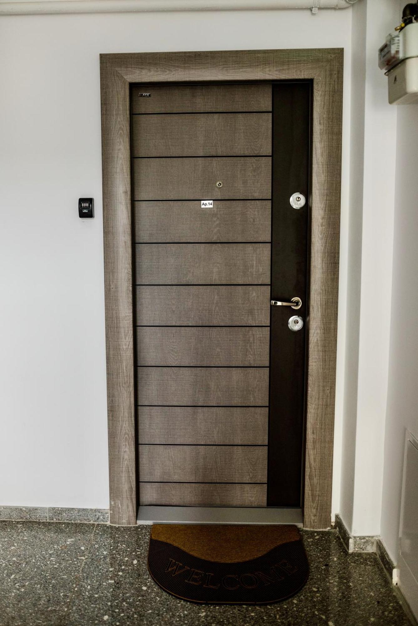 Amazing Mountain View Apartment Сибиу Экстерьер фото